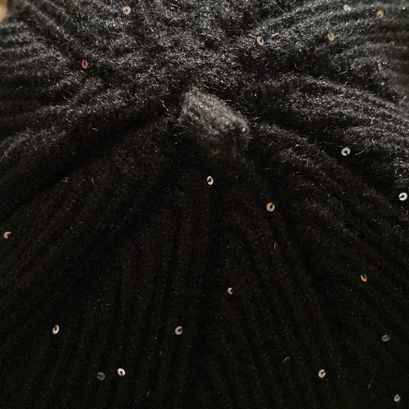 Woman’s Tiny Sequin Black Wool Beret - Picture 4 of 6